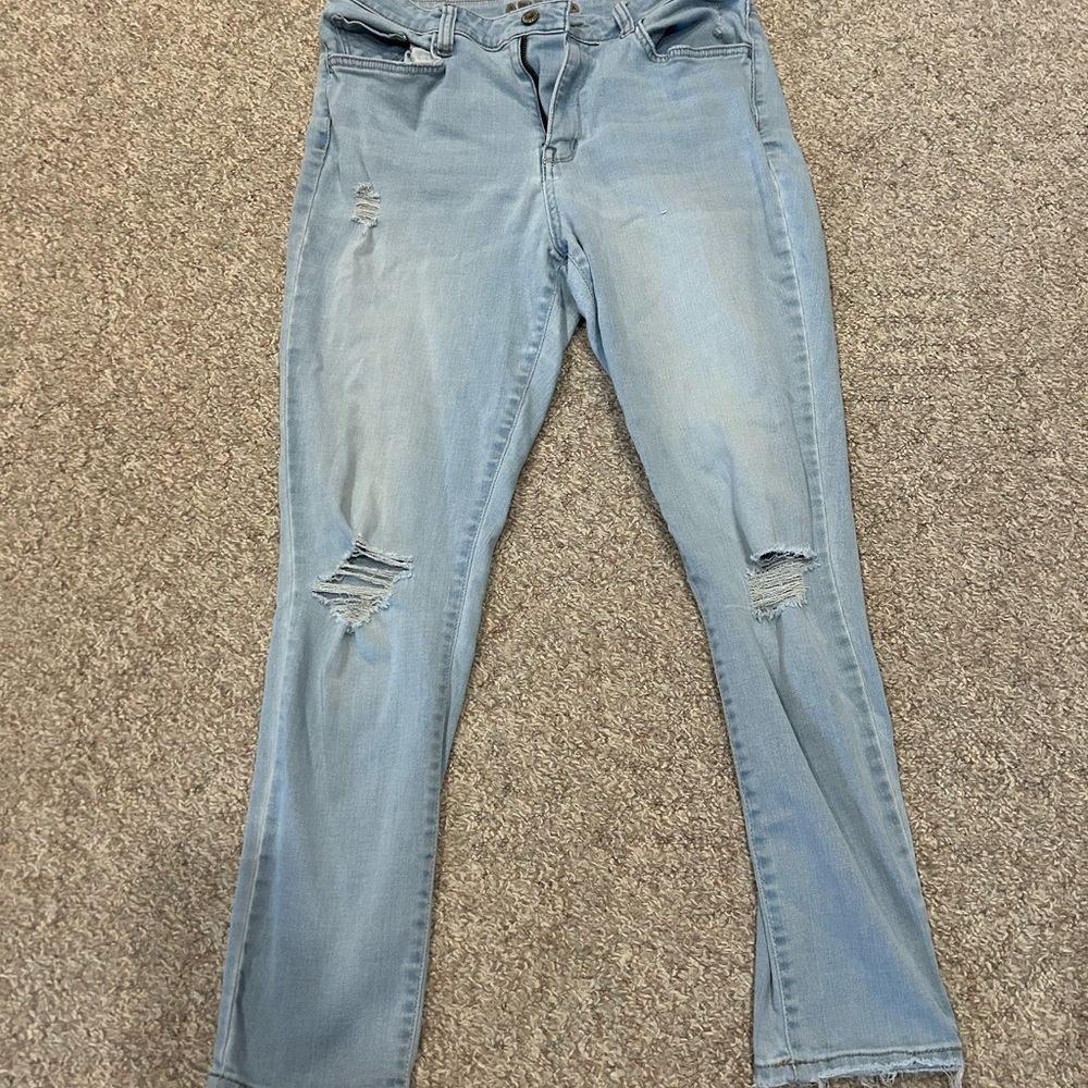 Arizona Jean Company High Rise Light Blue Jeans